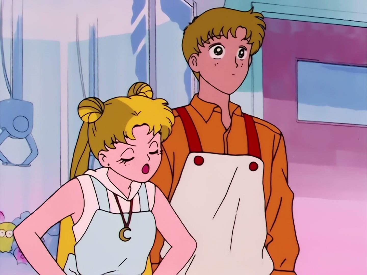 Sailor Moon Ep 17: Is Usagi a Model? The Focus of the Monster Camera @ 00:08:17