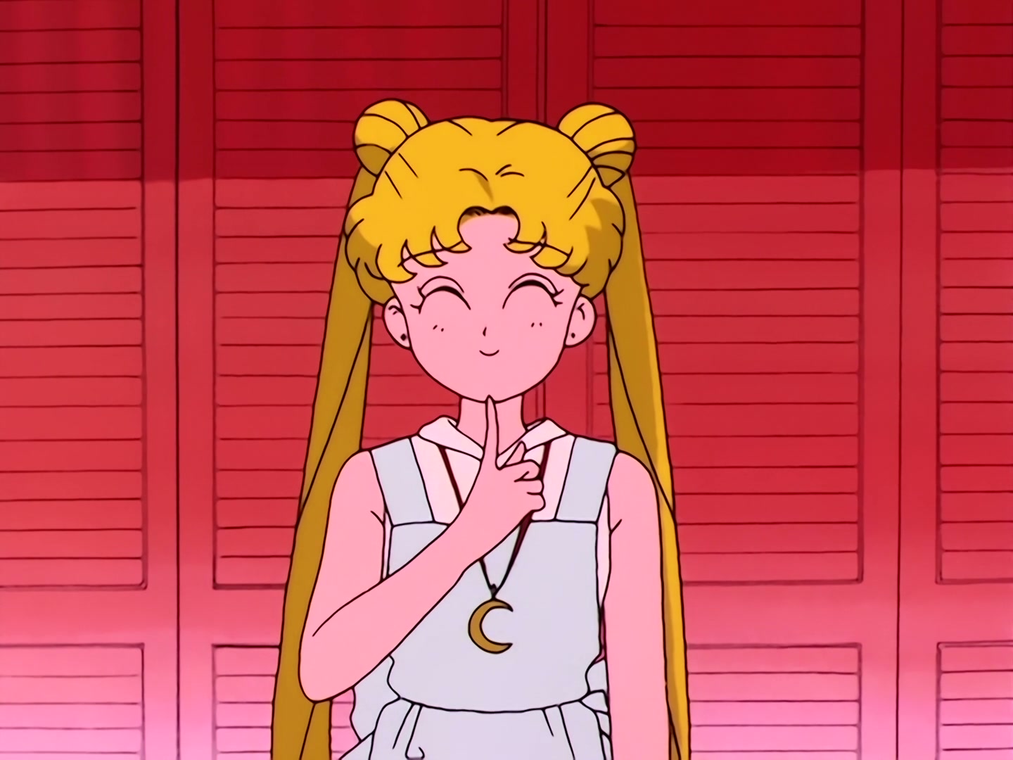 Sailor Moon Ep 17: Is Usagi a Model? The Focus of the Monster Camera @ 00:10:09