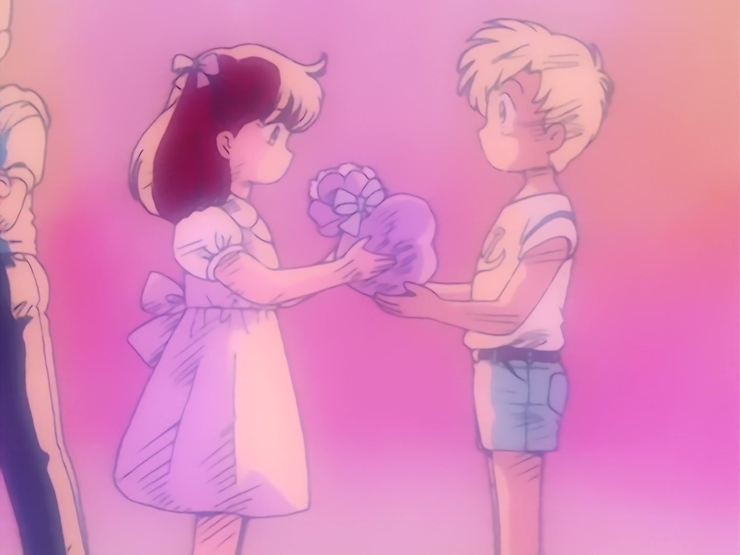 Sailor Moon Ep 18: Shingo's Innocent Love! A Sorrowful French Doll @ 00:04:57