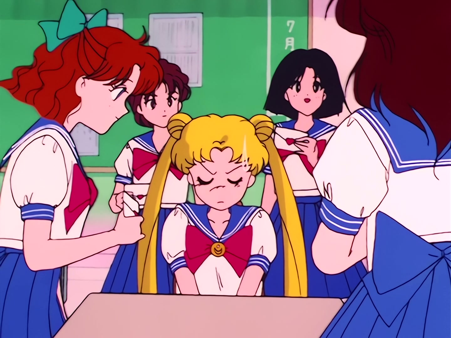 Sailor Moon Ep 19: Usagi is Thrilled! Tuxedo Mask's Love Letter @ 00:05:49