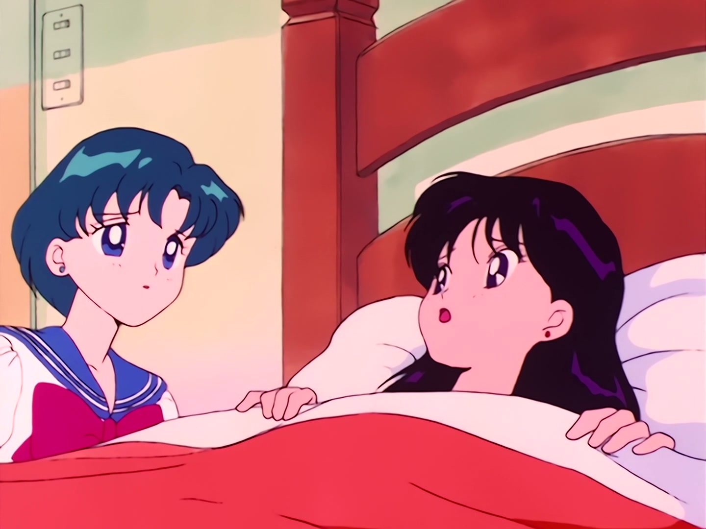 Sailor Moon Ep 19: Usagi is Thrilled! Tuxedo Mask's Love Letter @ 00:07:51