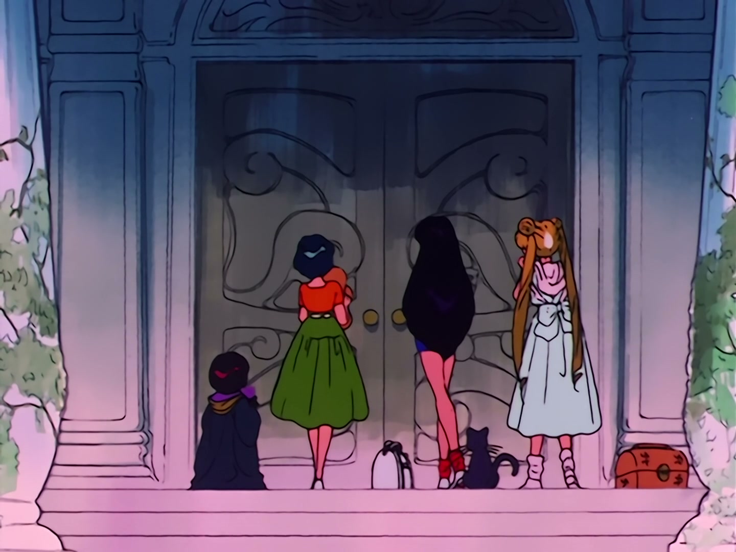 Sailor Moon Ep 20: The Summer! The Ocean! Our Youth! And a Ghost, Too @ 00:05:54