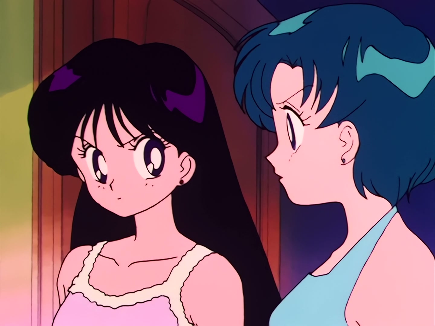 Sailor Moon Ep 20: The Summer! The Ocean! Our Youth! And a Ghost, Too @ 00:09:17