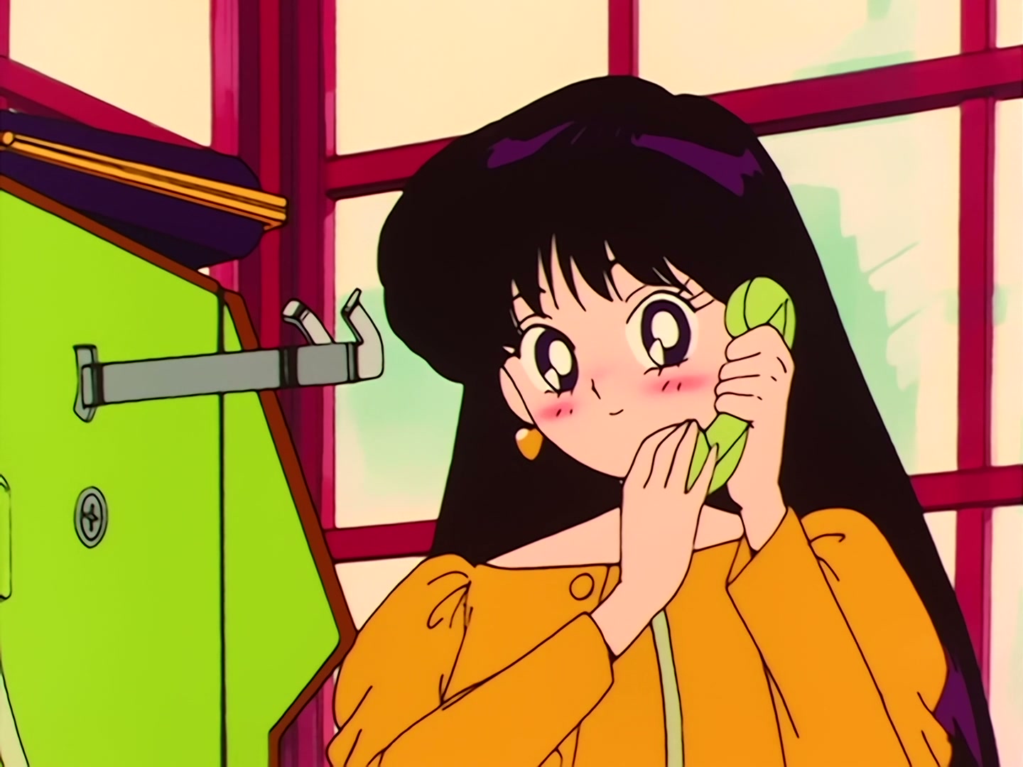 Sailor Moon Ep 31: Loved and Chased! Luna's Worst Day Ever @ 00:05:32