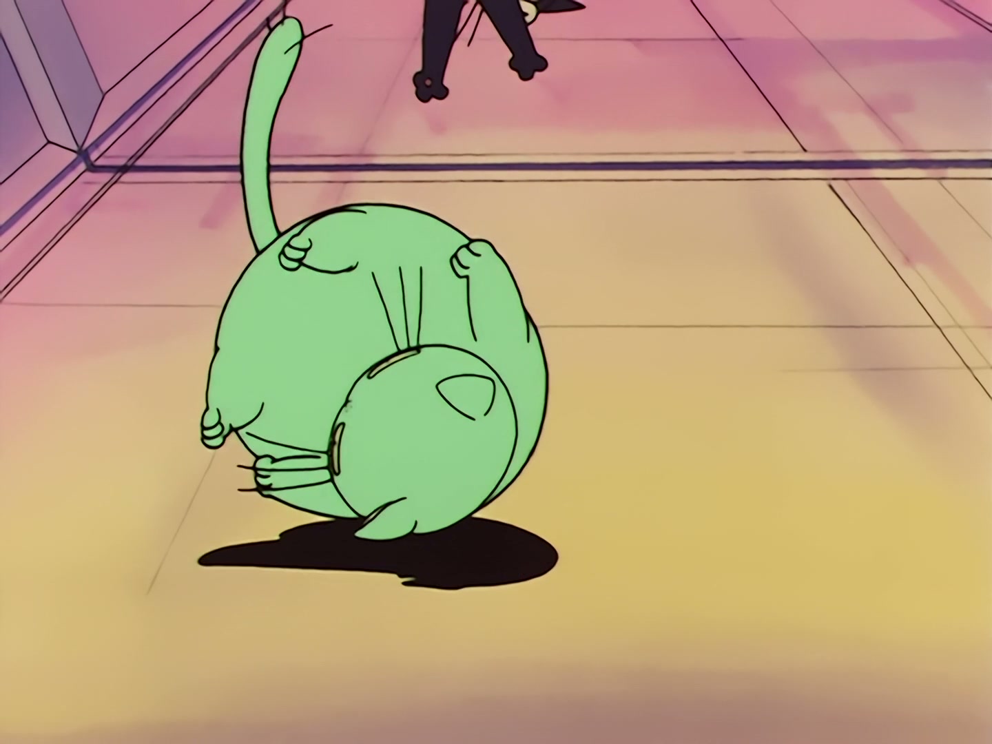 Sailor Moon Ep 31: Loved and Chased! Luna's Worst Day Ever @ 00:16:35