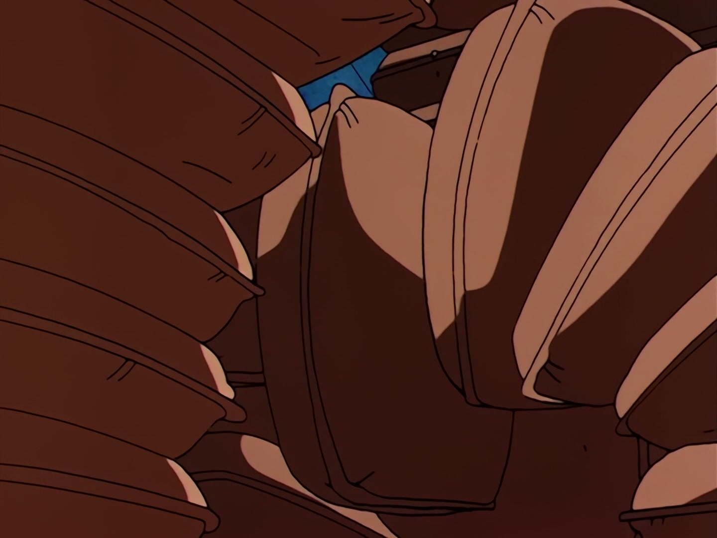 Sailor Moon Ep 33: The Last Sailor Guardian! Sailor Venus Appears @ 00:16:52