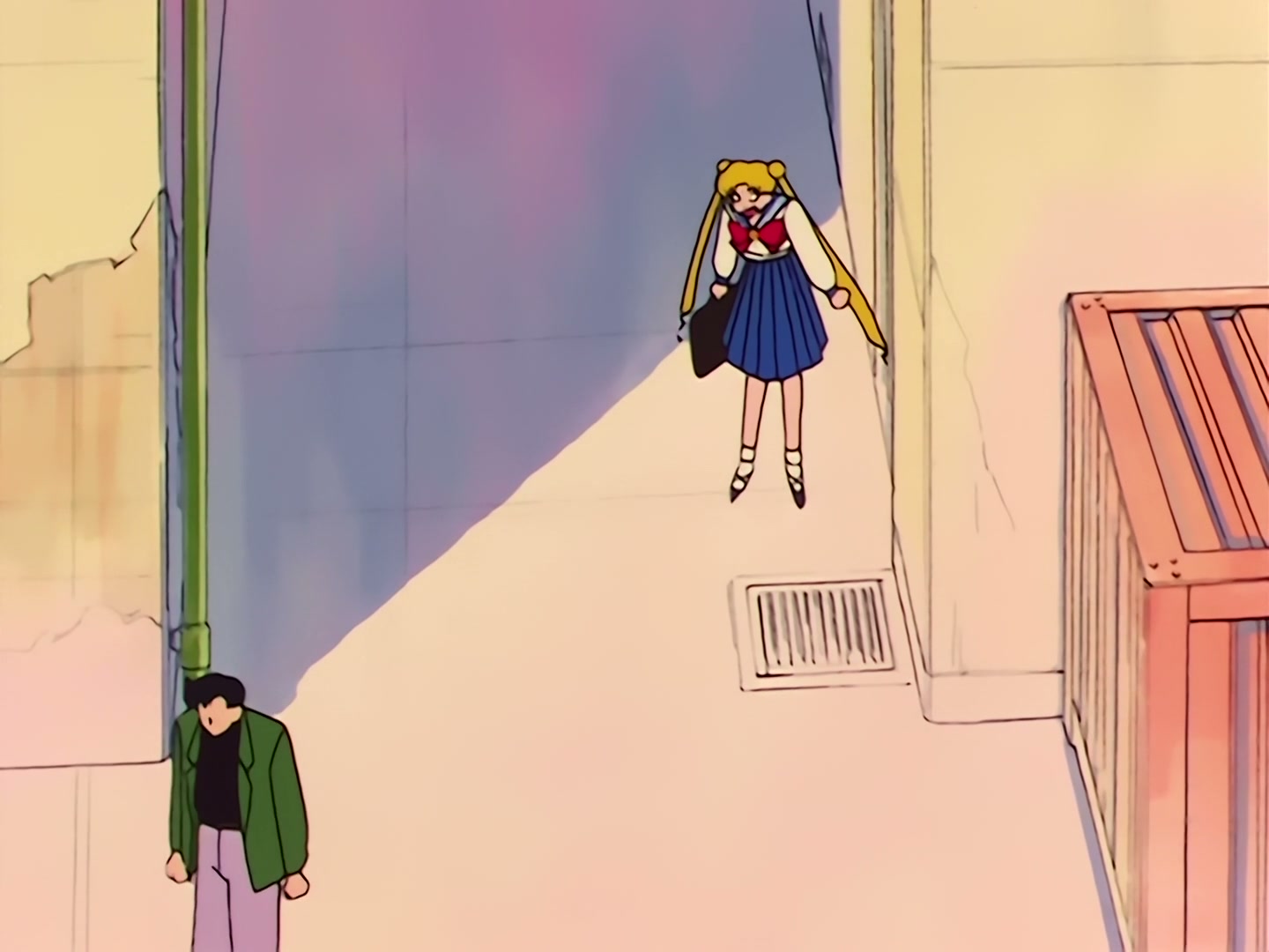Sailor Moon Ep 34: The Sparkling Silver Crystal! The Moon Princess Appears @ 00:07:38