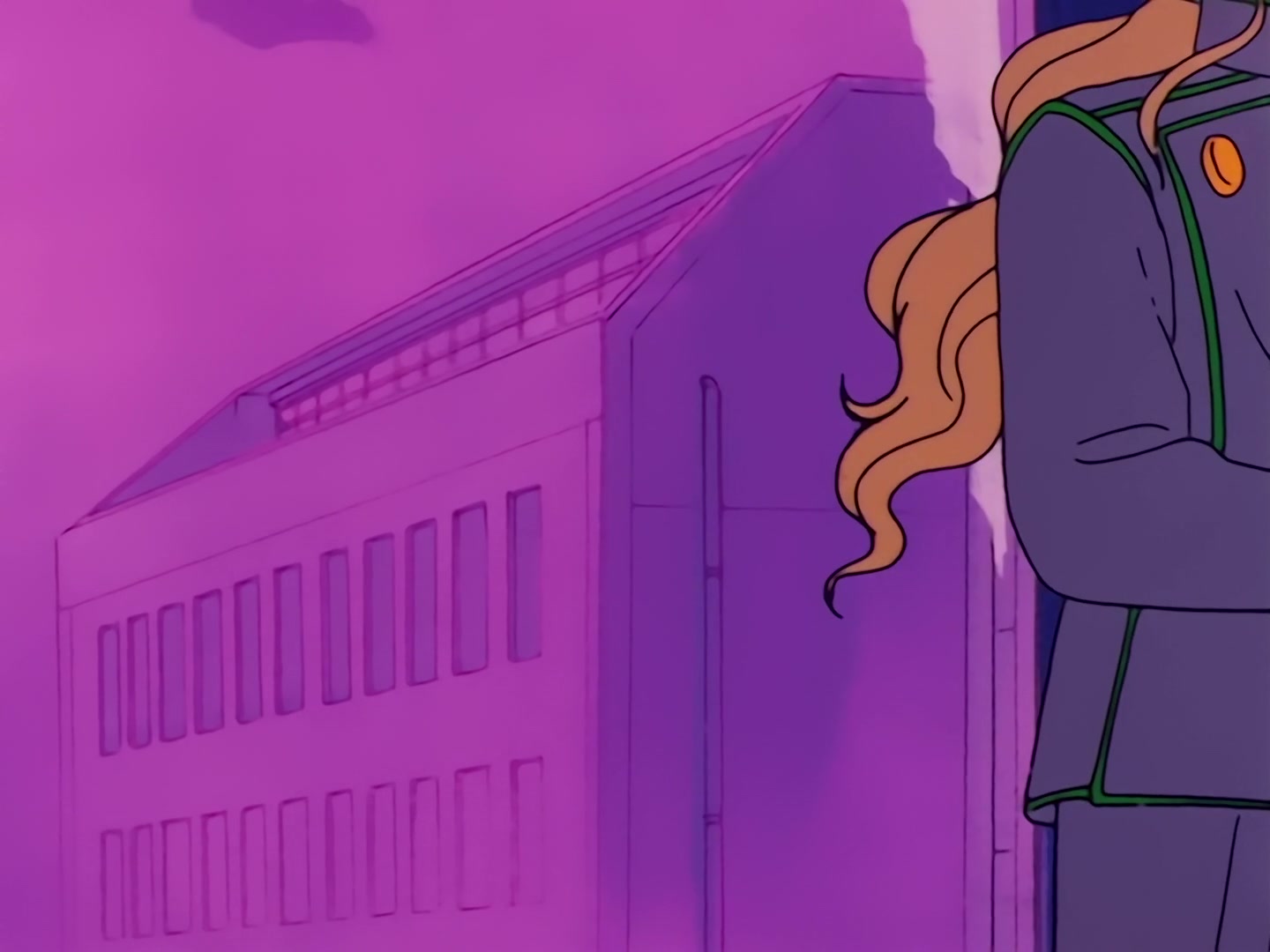 Sailor Moon Ep 34: The Sparkling Silver Crystal! The Moon Princess Appears @ 00:09:22