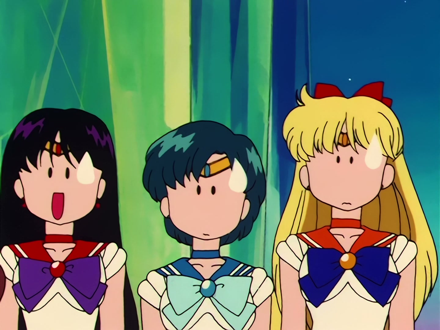 Sailor Moon Ep 34: The Sparkling Silver Crystal! The Moon Princess Appears @ 00:12:54