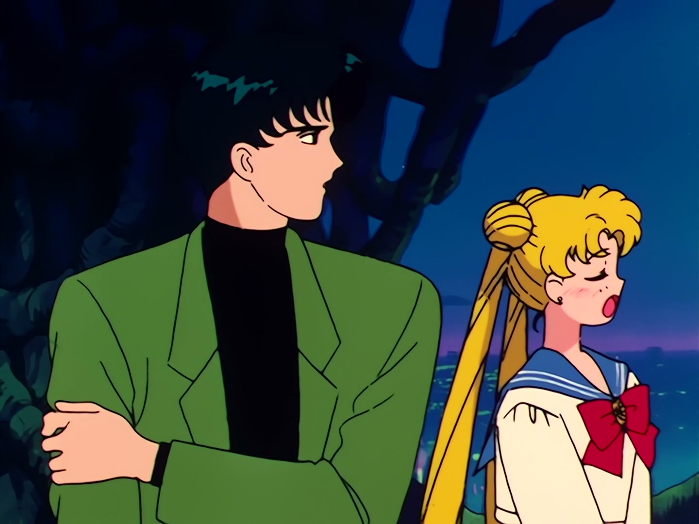 Sailor Moon Ep 34: The Sparkling Silver Crystal! The Moon Princess Appears @ 00:14:42