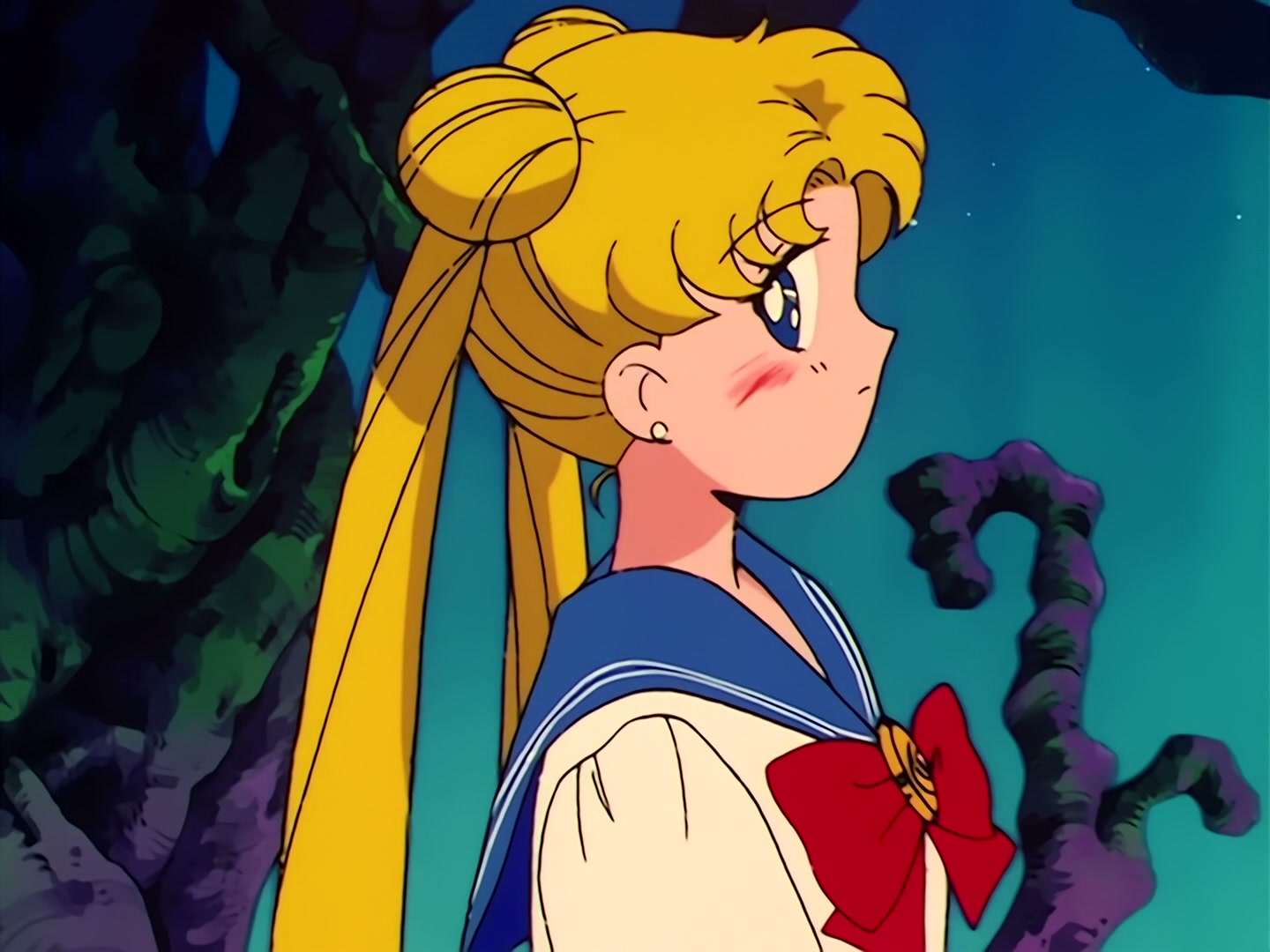 Sailor Moon Ep 34: The Sparkling Silver Crystal! The Moon Princess Appears @ 00:14:47