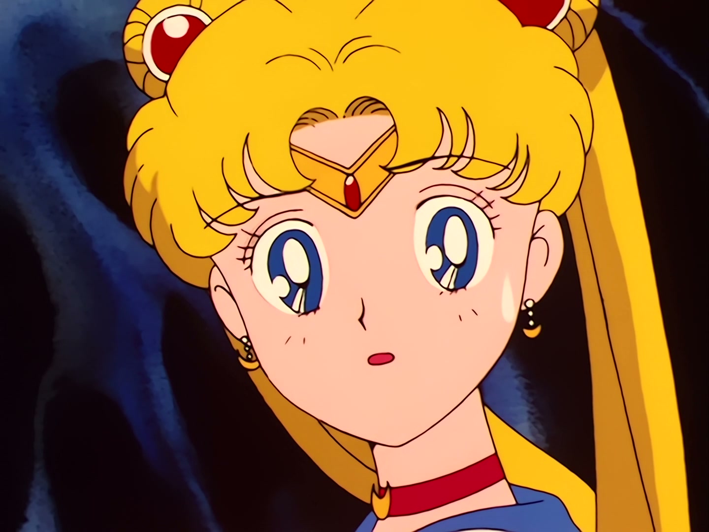 Sailor Moon Ep 34: The Sparkling Silver Crystal! The Moon Princess Appears @ 00:17:57