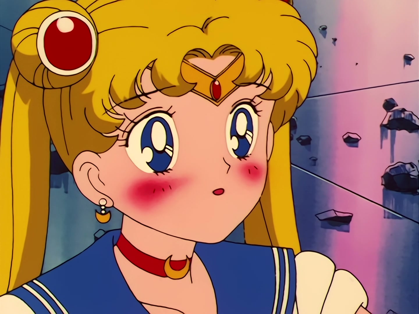Sailor Moon Ep 34: The Sparkling Silver Crystal! The Moon Princess Appears @ 00:19:02