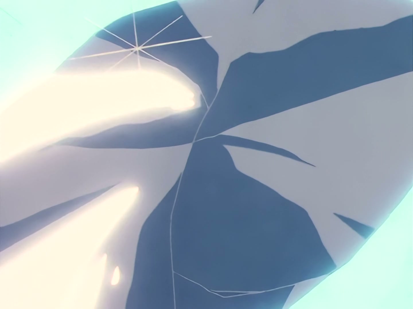 Sailor Moon Ep 34: The Sparkling Silver Crystal! The Moon Princess Appears @ 00:19:37