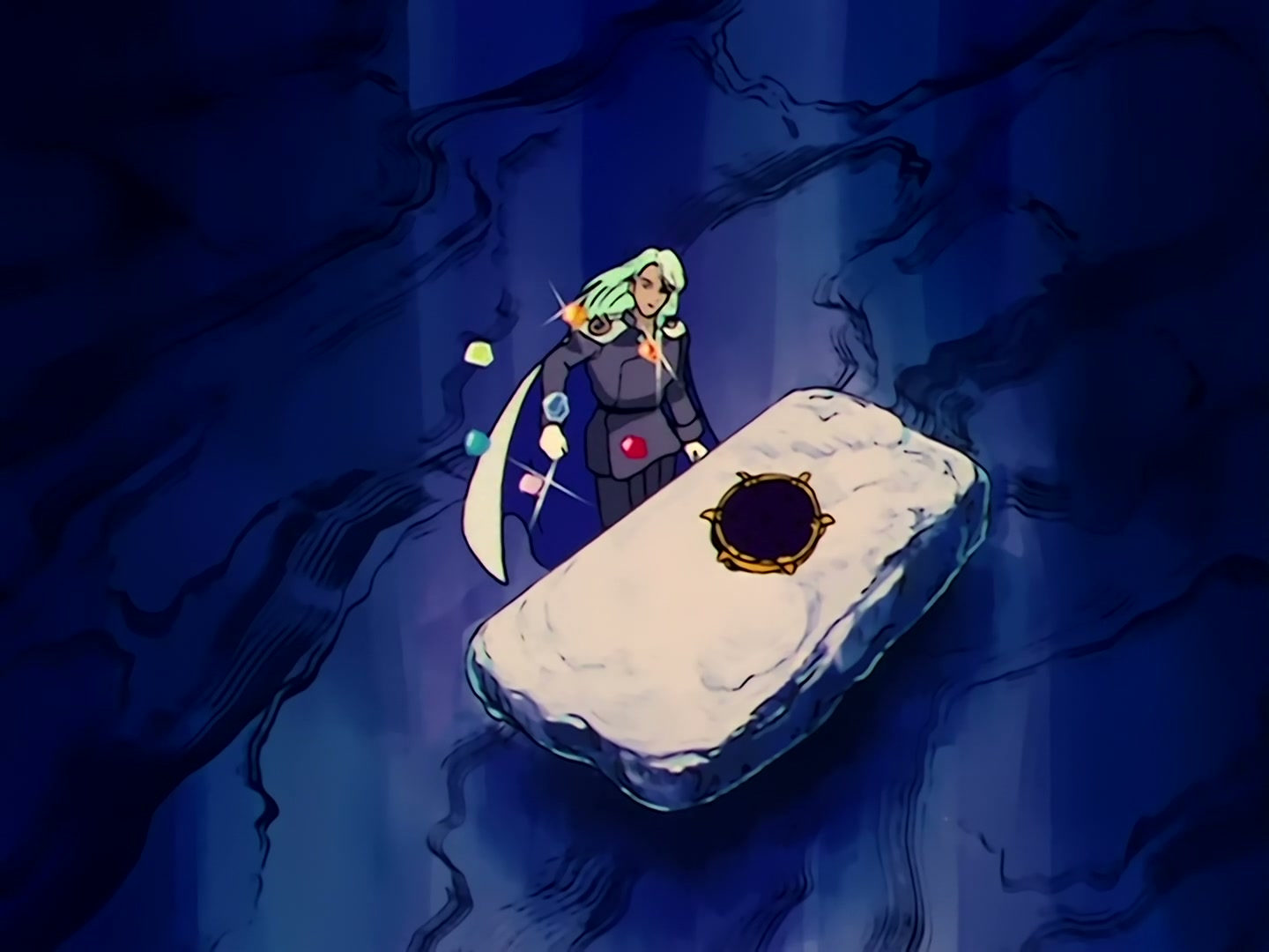 Sailor Moon Ep 34: The Sparkling Silver Crystal! The Moon Princess Appears @ 00:20:42