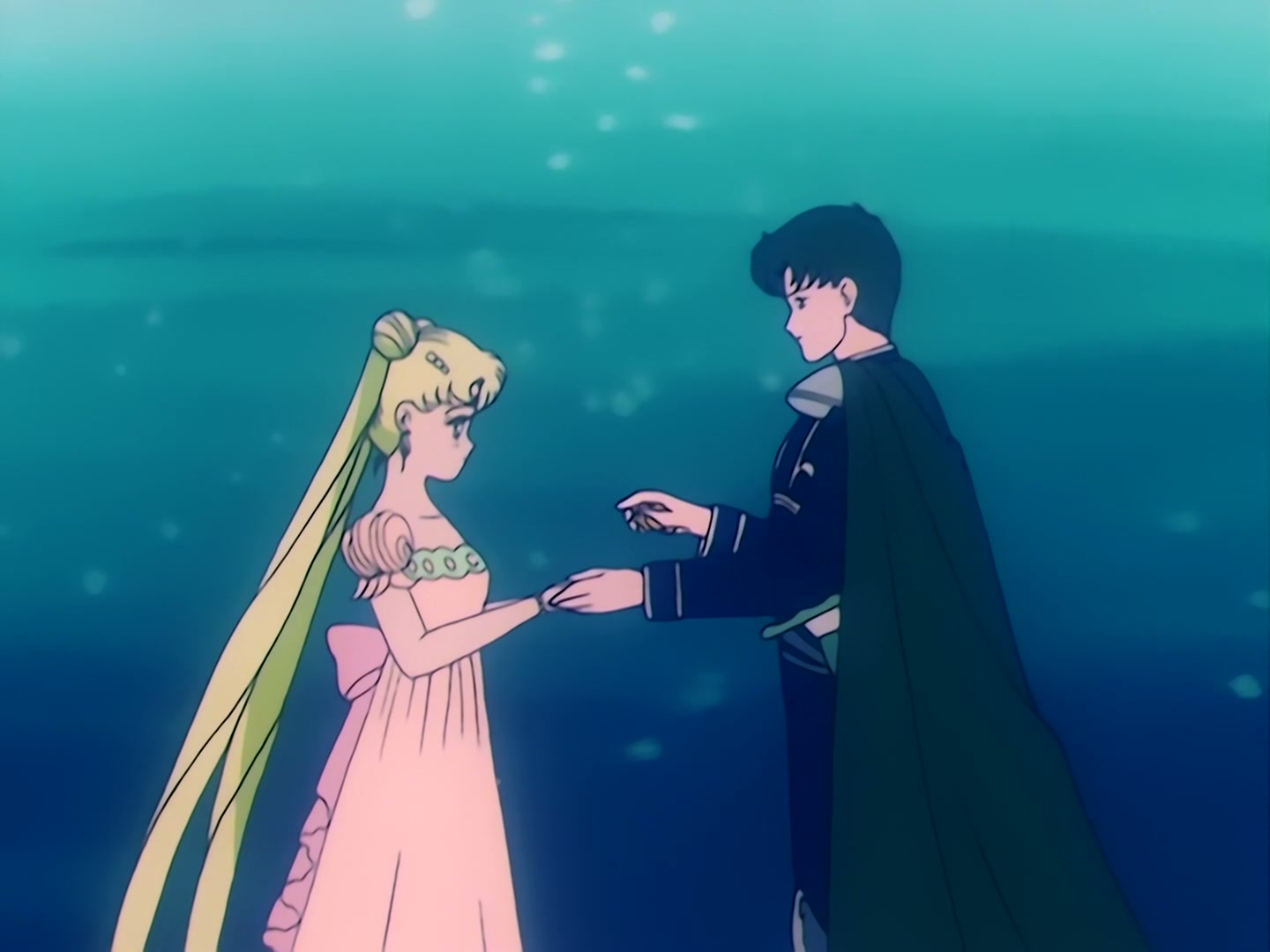 Sailor Moon Ep 35: Returning Memories! Usagi and Mamoru's Past @ 00:04:40