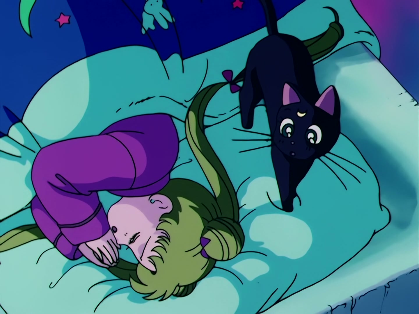 Sailor Moon Ep 36: Usagi is Confused! Is Tuxedo Mask Evil? @ 00:02:30