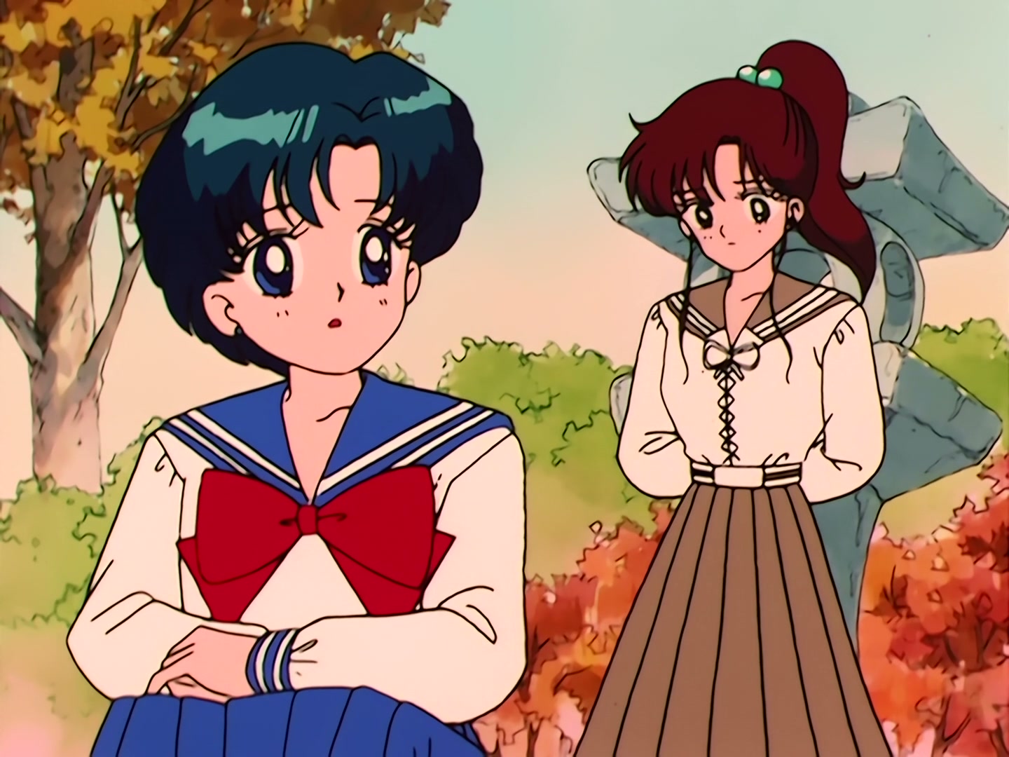Sailor Moon Ep 36: Usagi is Confused! Is Tuxedo Mask Evil? @ 00:04:14