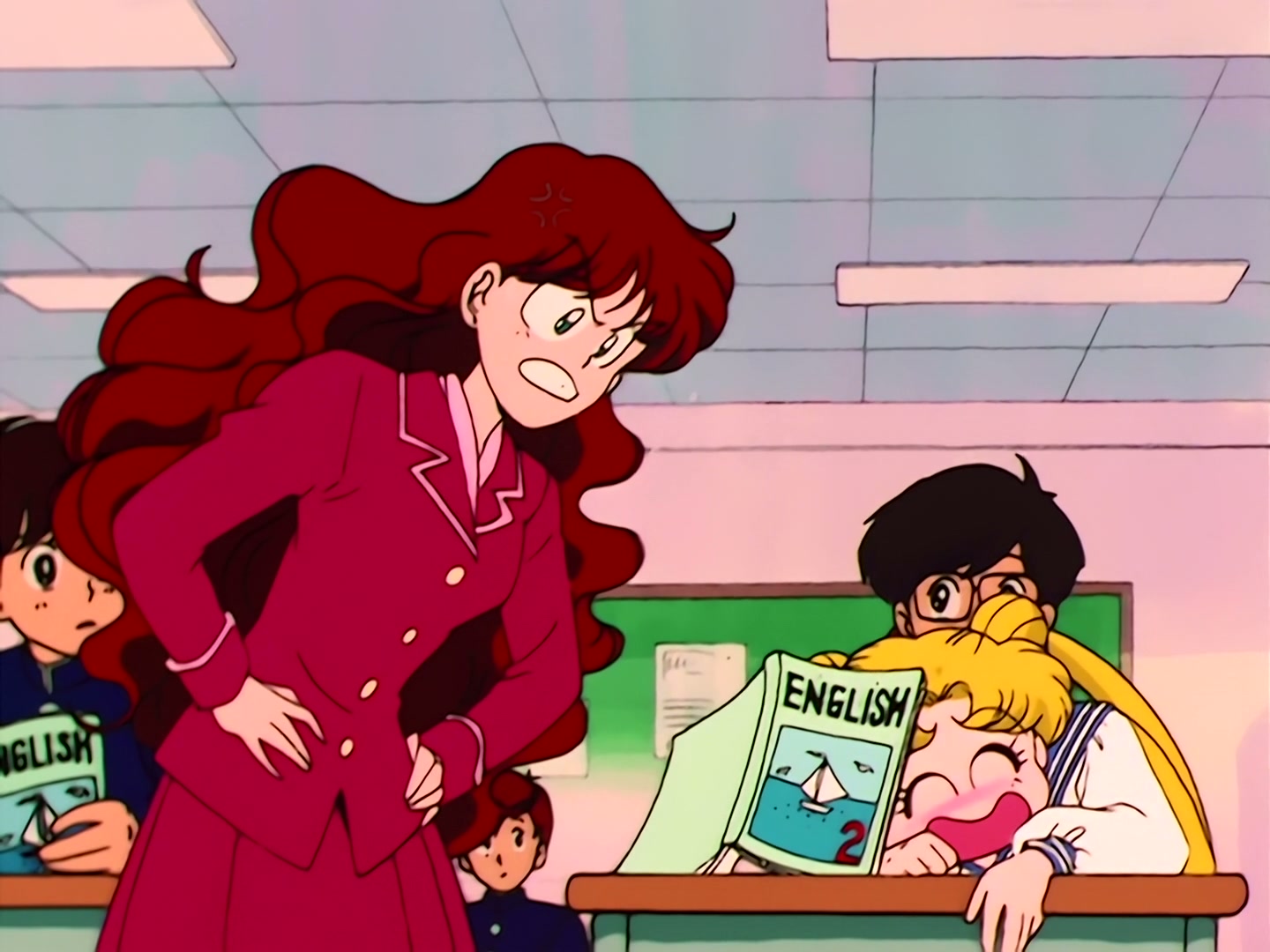 Sailor Moon Ep 37: Aim to be a Princess? Usagi's Weird Training @ 00:04:40