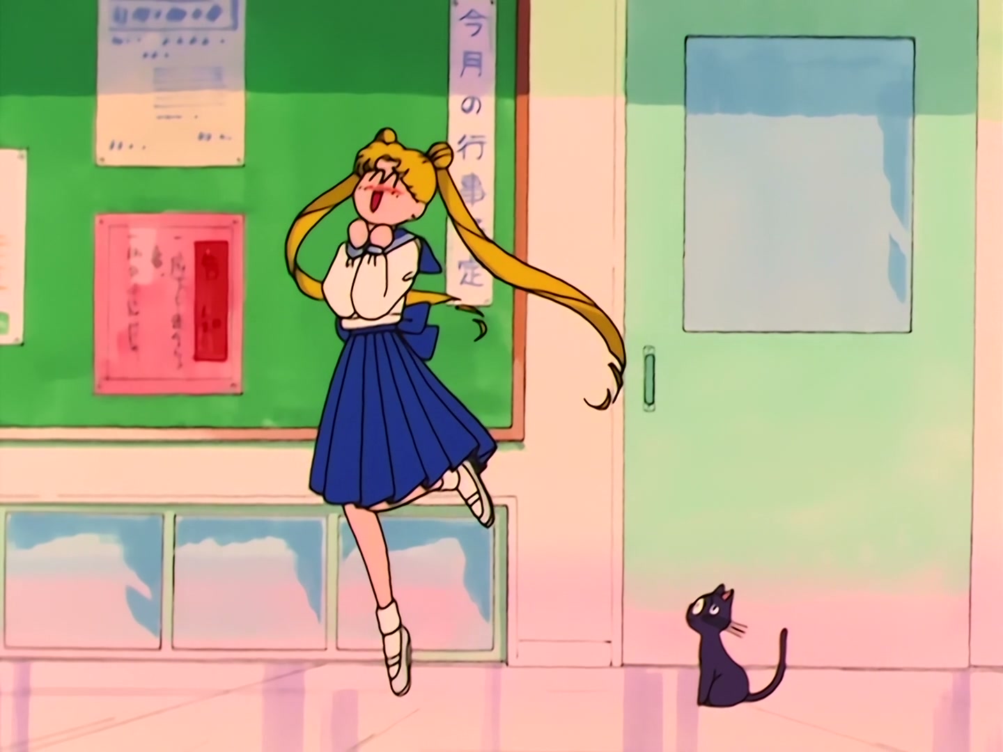 Sailor Moon Ep 37: Aim to be a Princess? Usagi's Weird Training @ 00:05:15