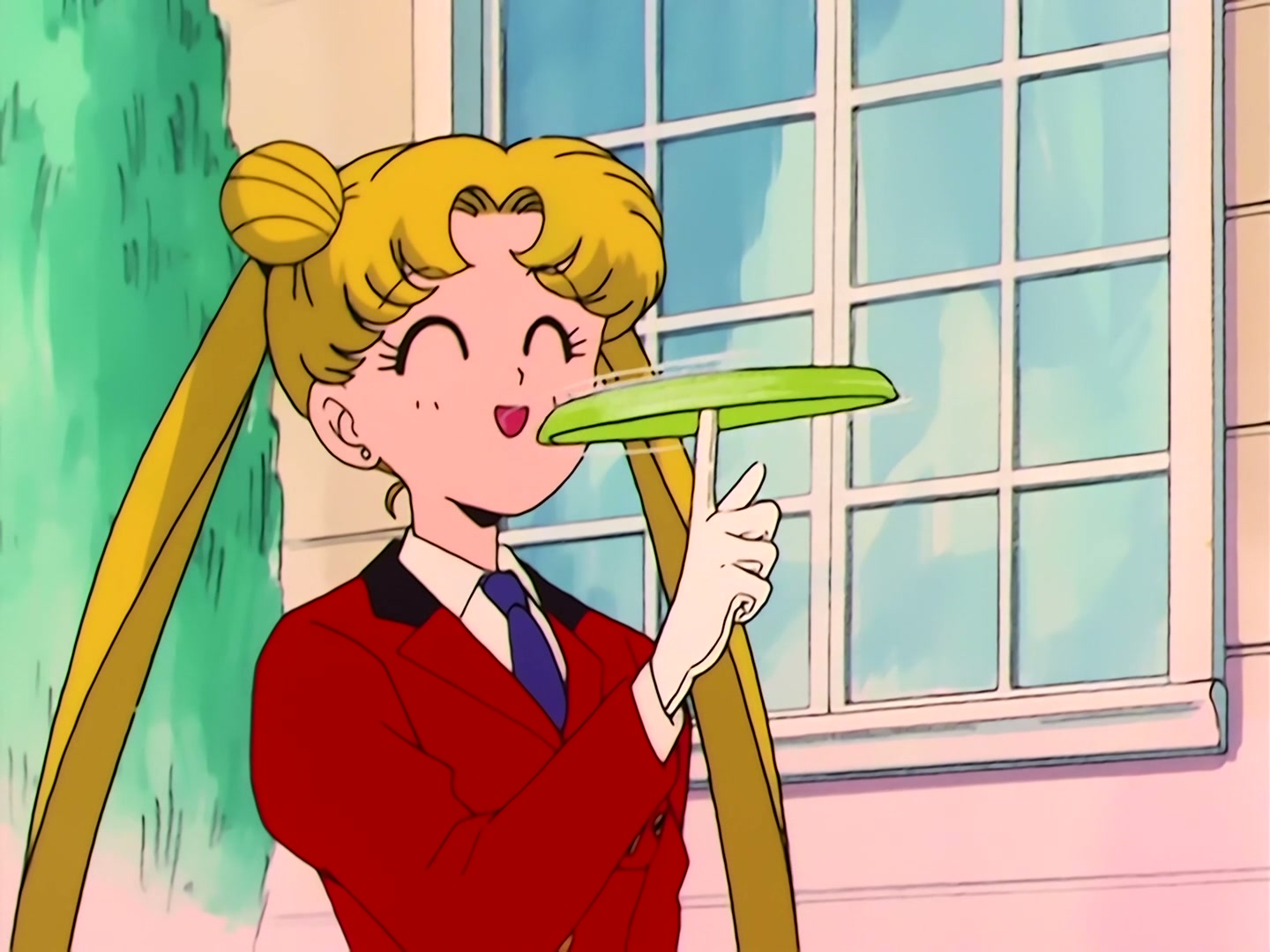 Sailor Moon Ep 37: Aim to be a Princess? Usagi's Weird Training @ 00:10:14