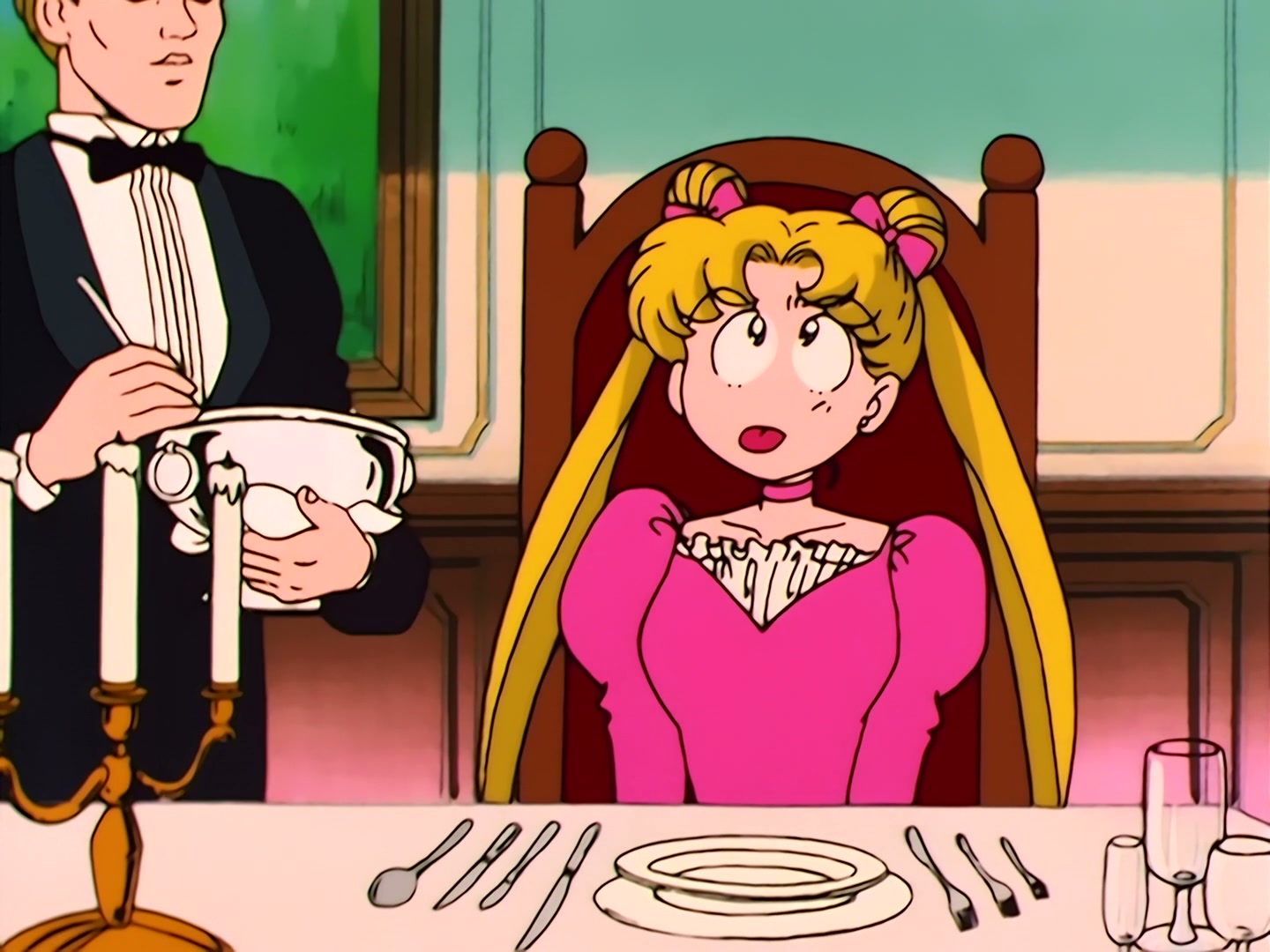 Sailor Moon Ep 37: Aim to be a Princess? Usagi's Weird Training @ 00:11:32