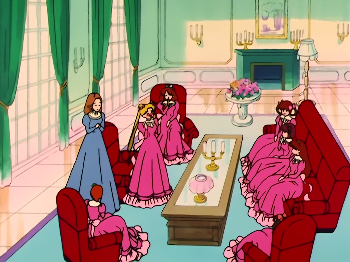 Sailor Moon Ep 37: Aim to be a Princess? Usagi's Weird Training @ 00:12:37