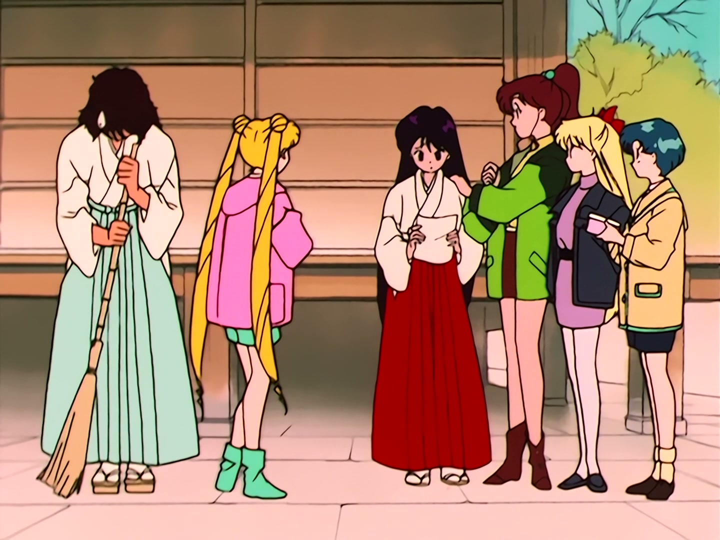Sailor Moon Ep 38: The Snow! The Mountains! Our Friendship! And of Course, a Monster @ 00:03:35