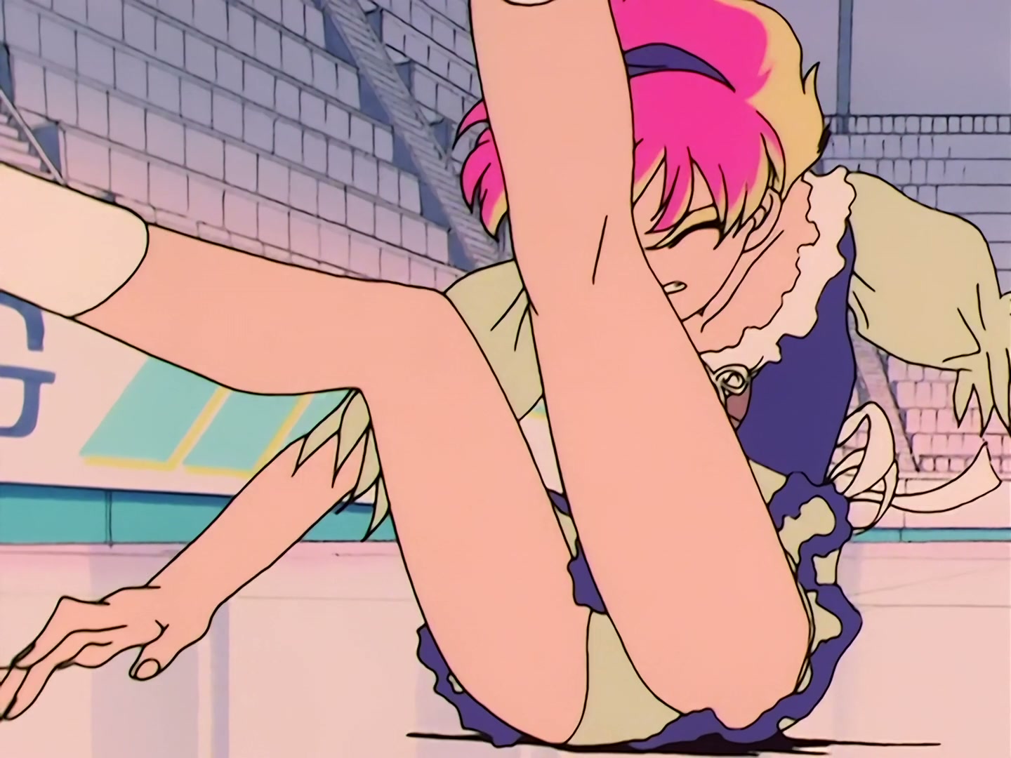 Sailor Moon Ep 39: Paired with a Monster? Ice Queen Makoto @ 00:04:01