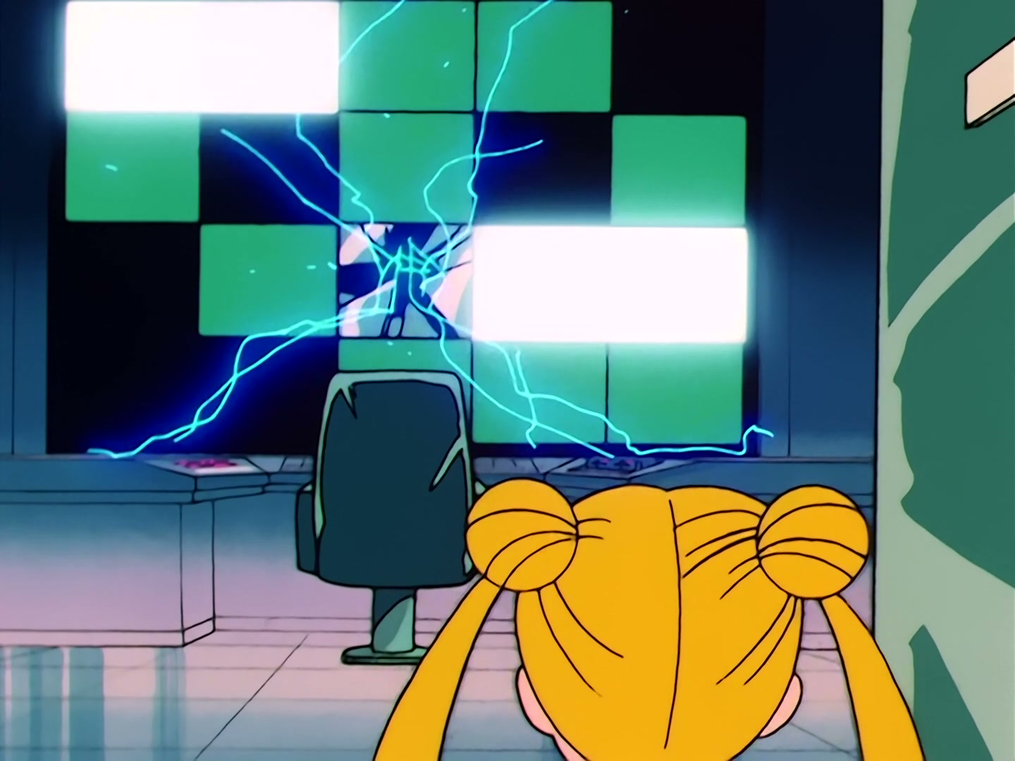 Sailor Moon Ep 39: Paired with a Monster? Ice Queen Makoto @ 00:13:42