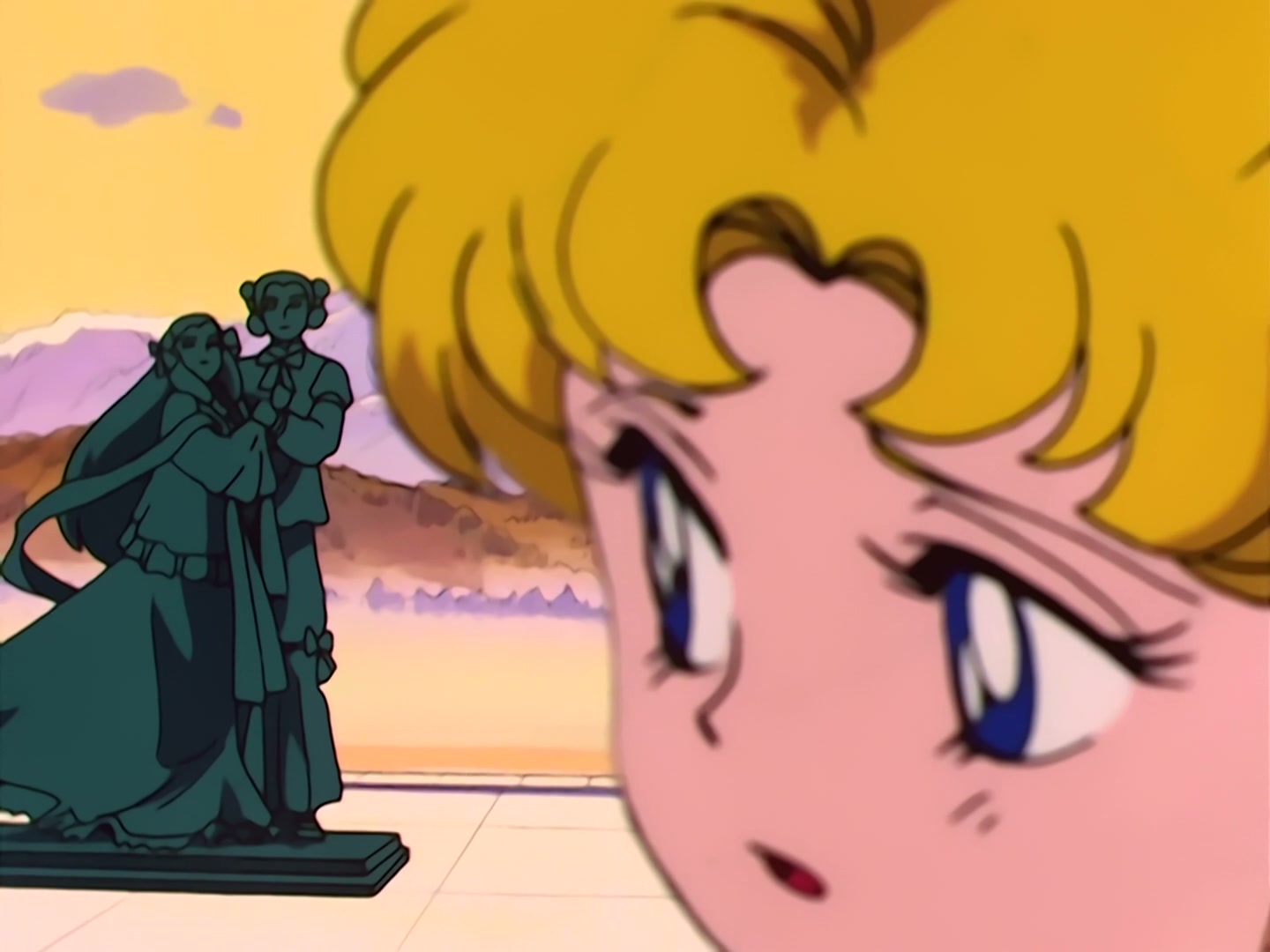 Sailor Moon Ep 40: The Legendary Lake Monster! Usagi's Family Ties @ 00:08:38