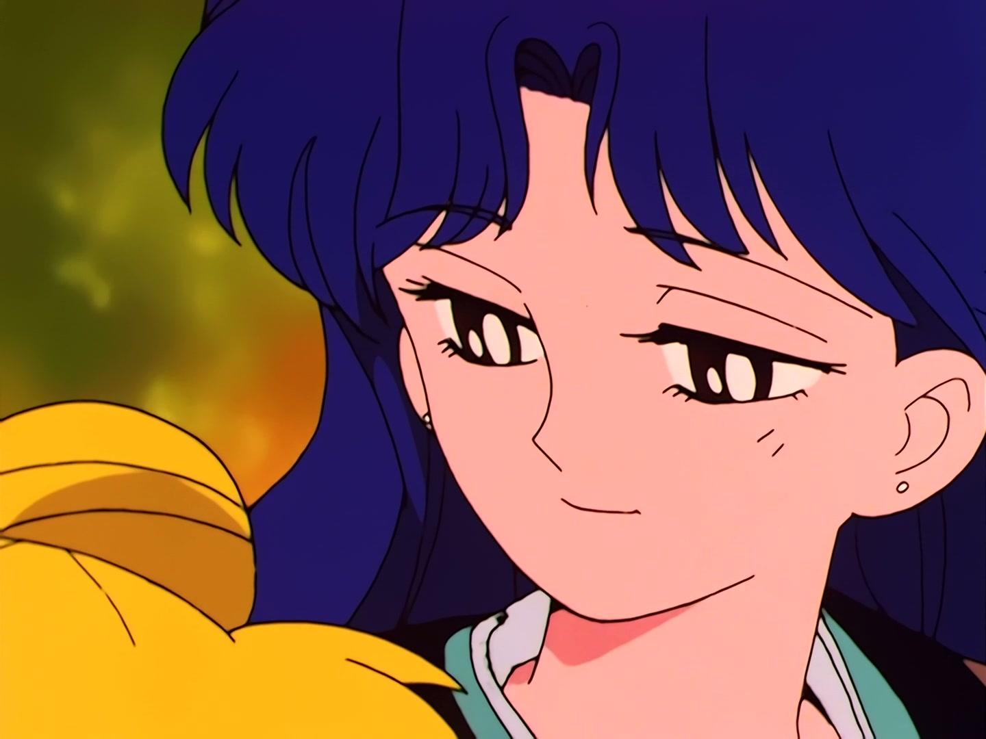 Sailor Moon Ep 40: The Legendary Lake Monster! Usagi's Family Ties @ 00:09:39