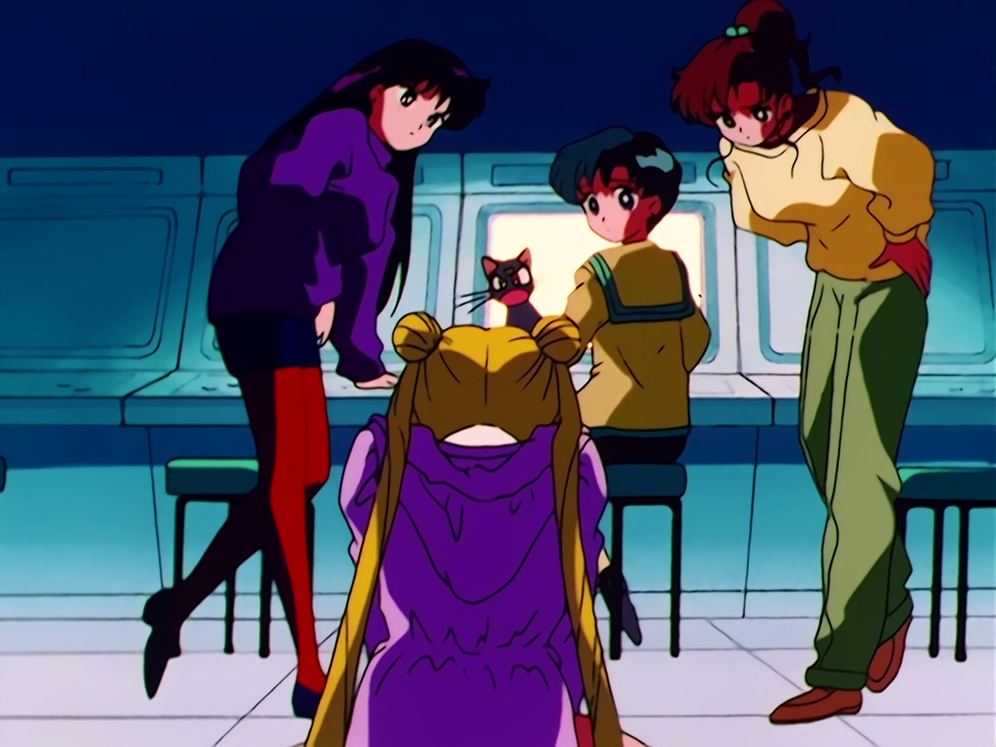 Sailor Moon Ep 42: Sailor Venus's Past! Minako's Tragic Love @ 00:03:05