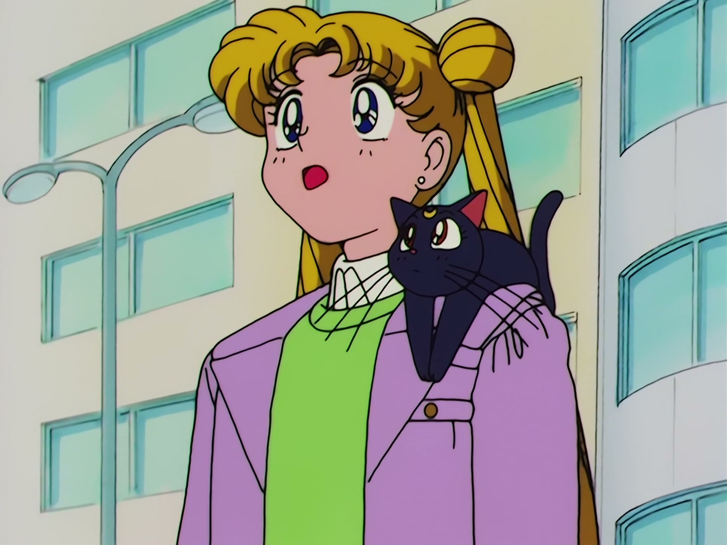 Sailor Moon Ep 50: Usagi's Crisis! The Tiara Doesn't Work @ 00:03:35