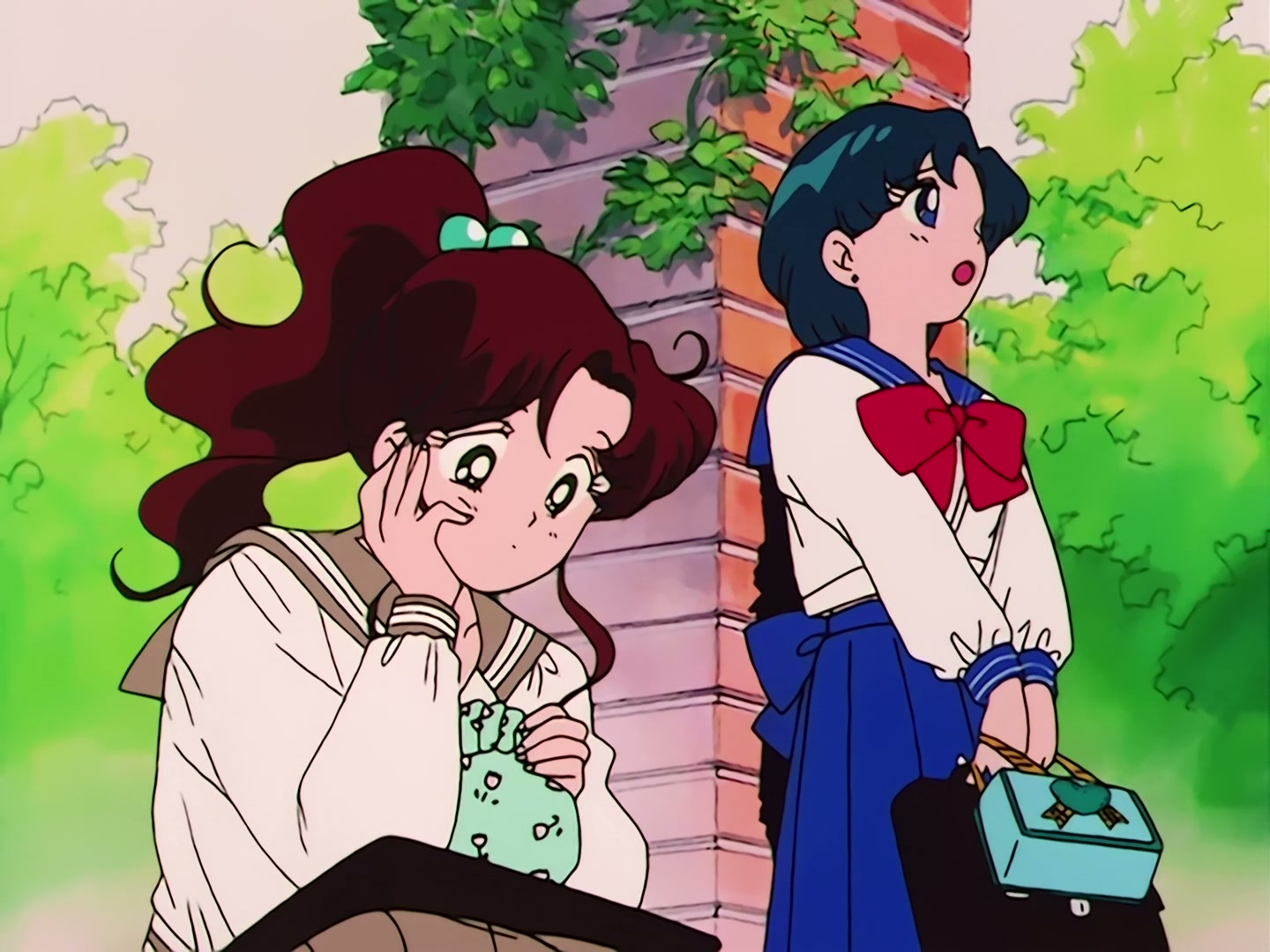 Sailor Moon Ep 55: Is Seijuro the Moonlight Knight? Mako-chan Falls in Love @ 00:03:13