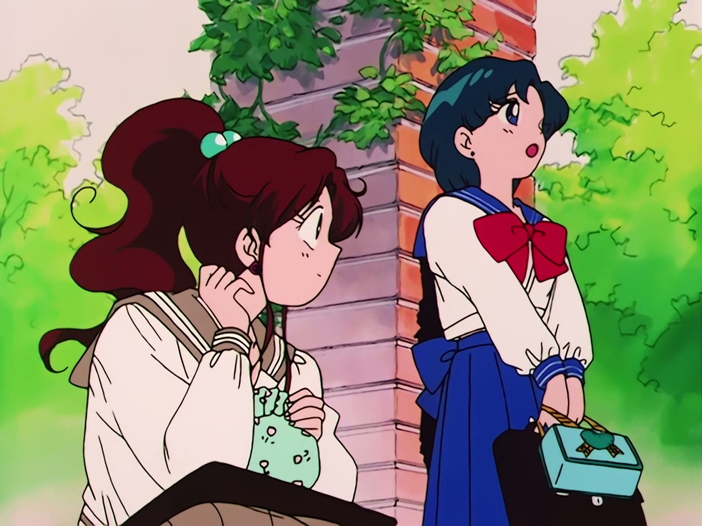 Sailor Moon Ep 55: Is Seijuro the Moonlight Knight? Mako-chan Falls in Love @ 00:03:18