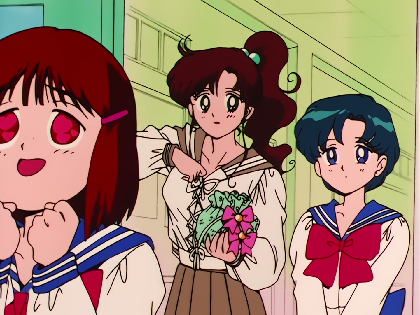 Sailor Moon Ep 55: Is Seijuro the Moonlight Knight? Mako-chan Falls in Love @ 00:05:10