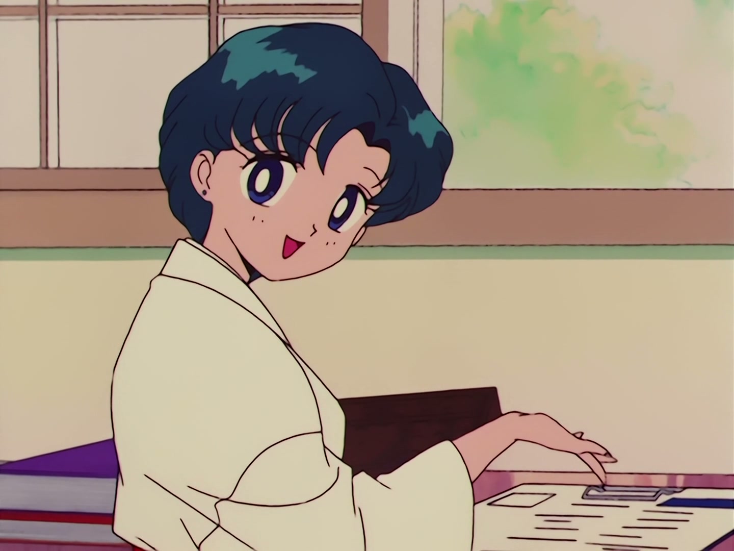 Sailor Moon Ep 63: Women Must Be Strong and Beautiful! Rei's New Special Move @ 00:04:01