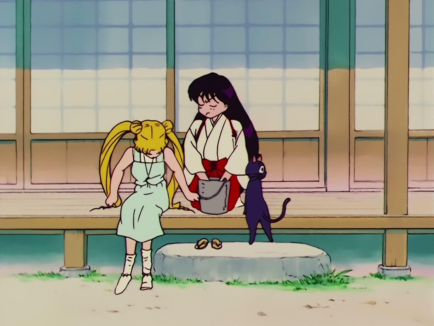 Sailor Moon Ep 63: Women Must Be Strong and Beautiful! Rei's New Special Move @ 00:08:30