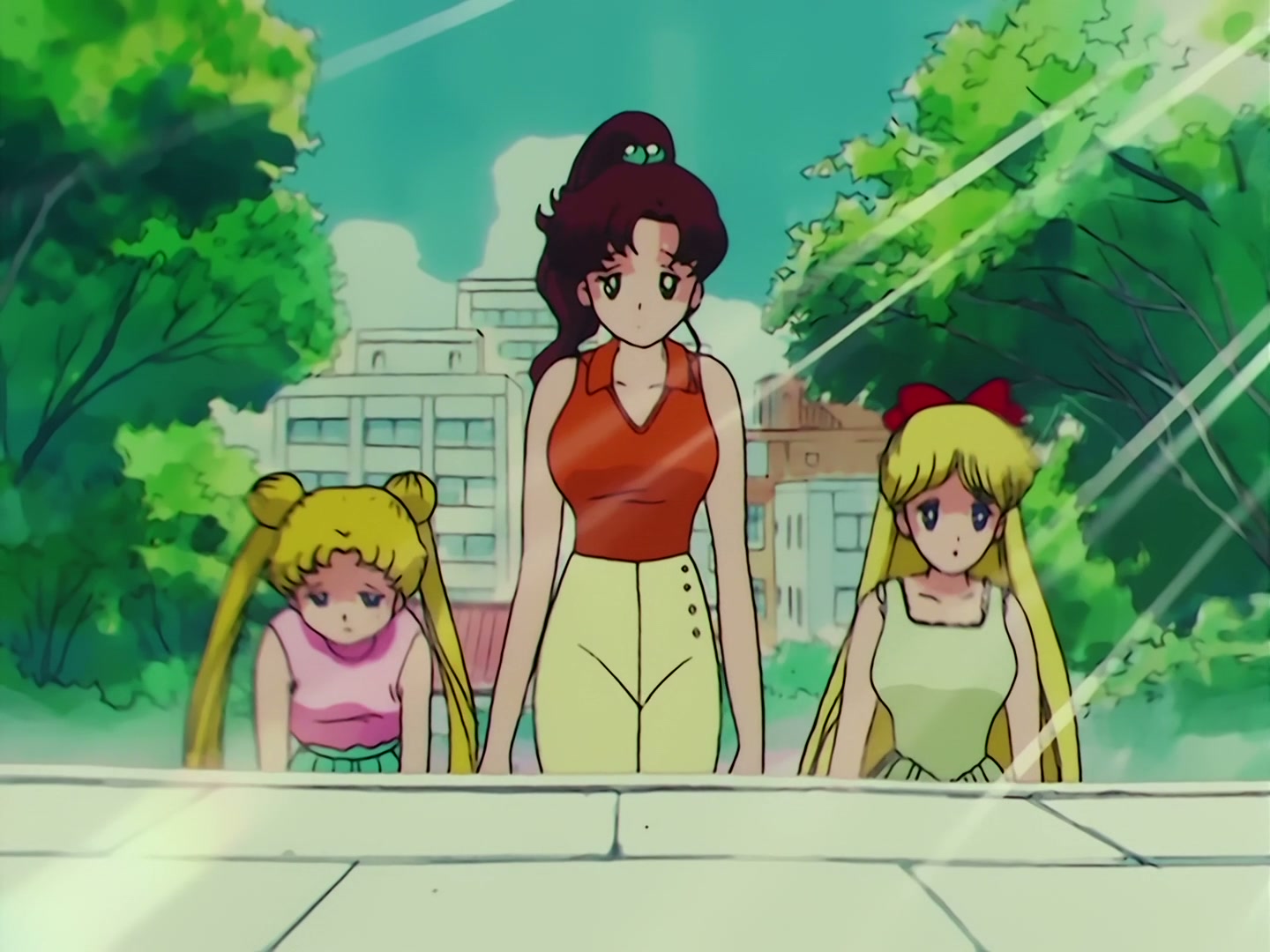 Sailor Moon Ep 67: The Ocean! The Island! A Vacation! A Break for the Guardians @ 00:02:13