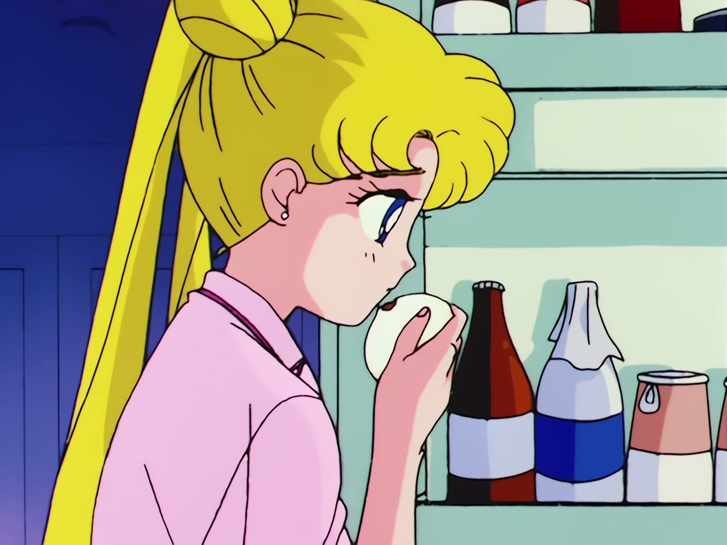 Sailor Moon Ep 69: Awaken, Sleeping Beauty! Mamoru's Distress @ 00:08:43