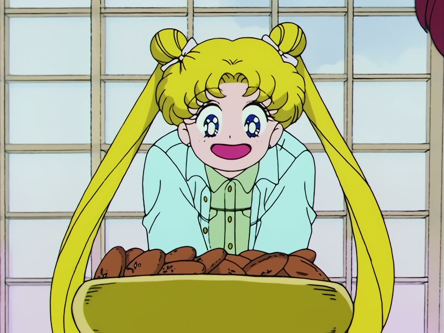 Sailor Moon Ep 73: A UFO Appears! The Sailor Guardians are Captured @ 00:06:54