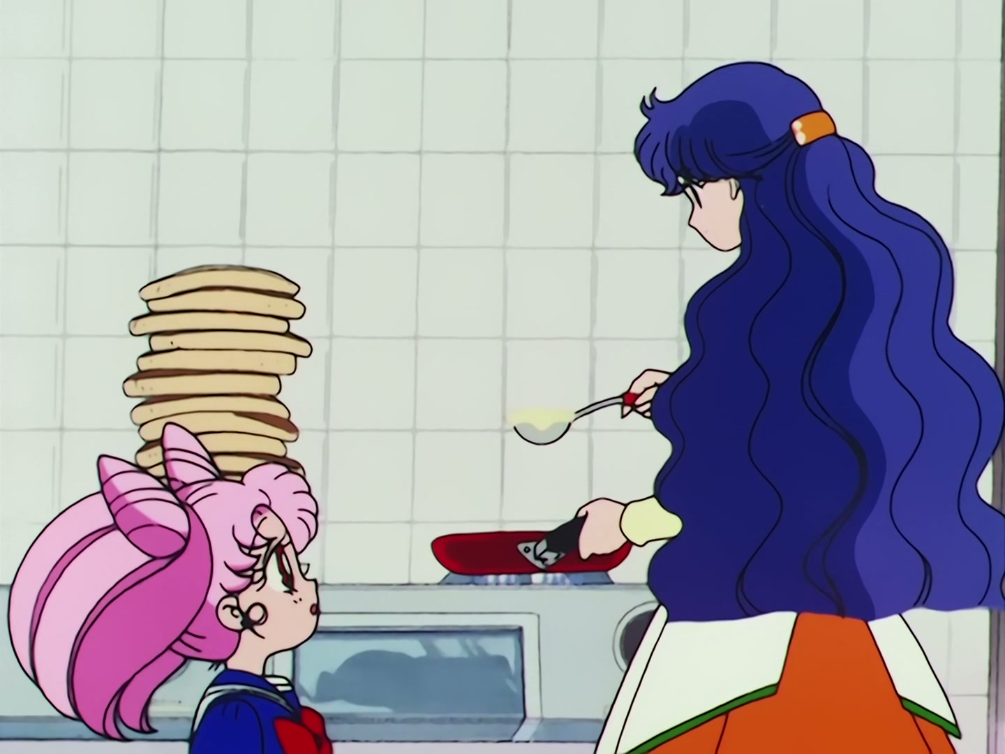 Sailor Moon Ep 73: A UFO Appears! The Sailor Guardians are Captured @ 00:07:55