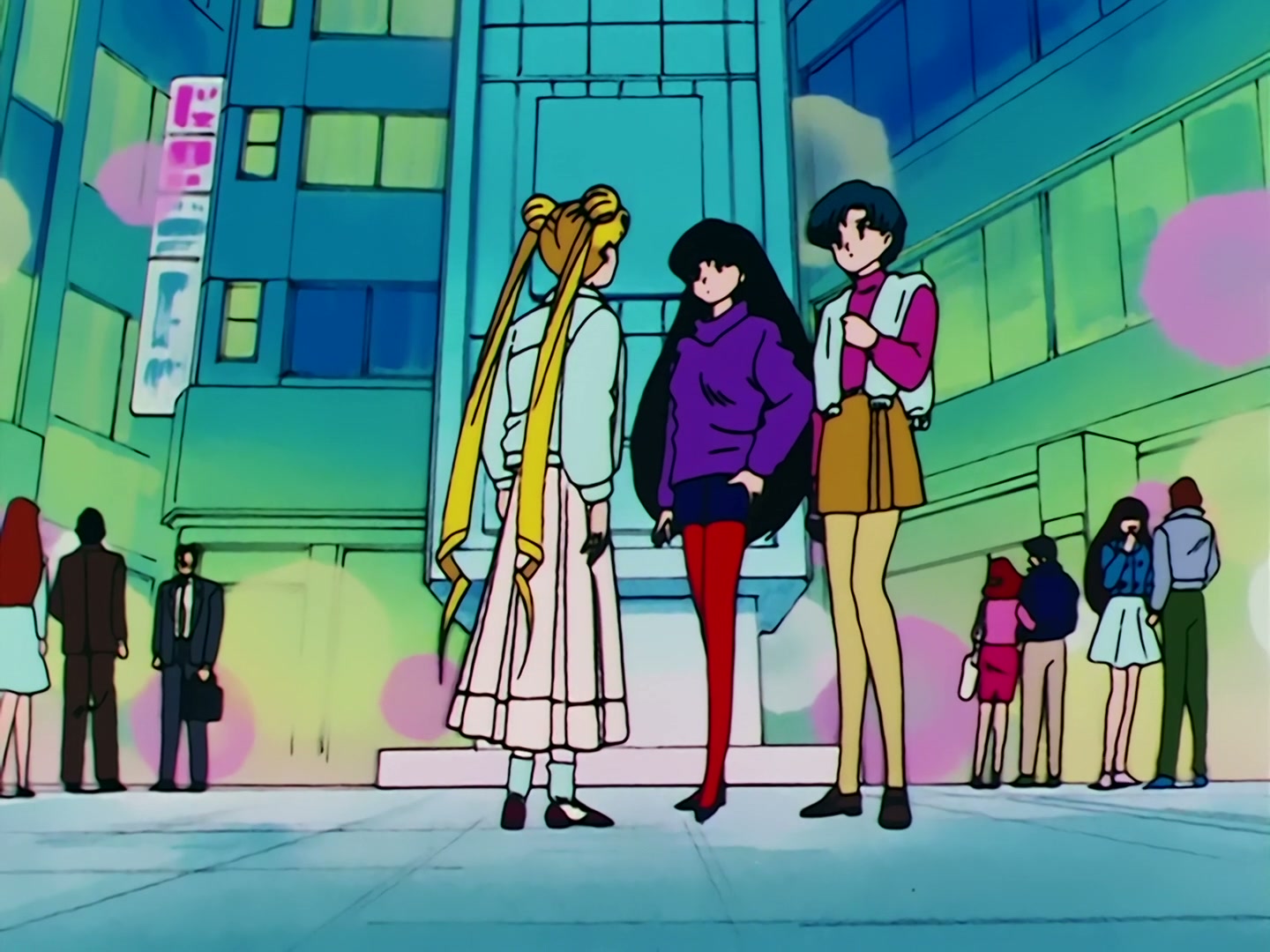 Sailor Moon Ep 73: A UFO Appears! The Sailor Guardians are Captured @ 00:14:42