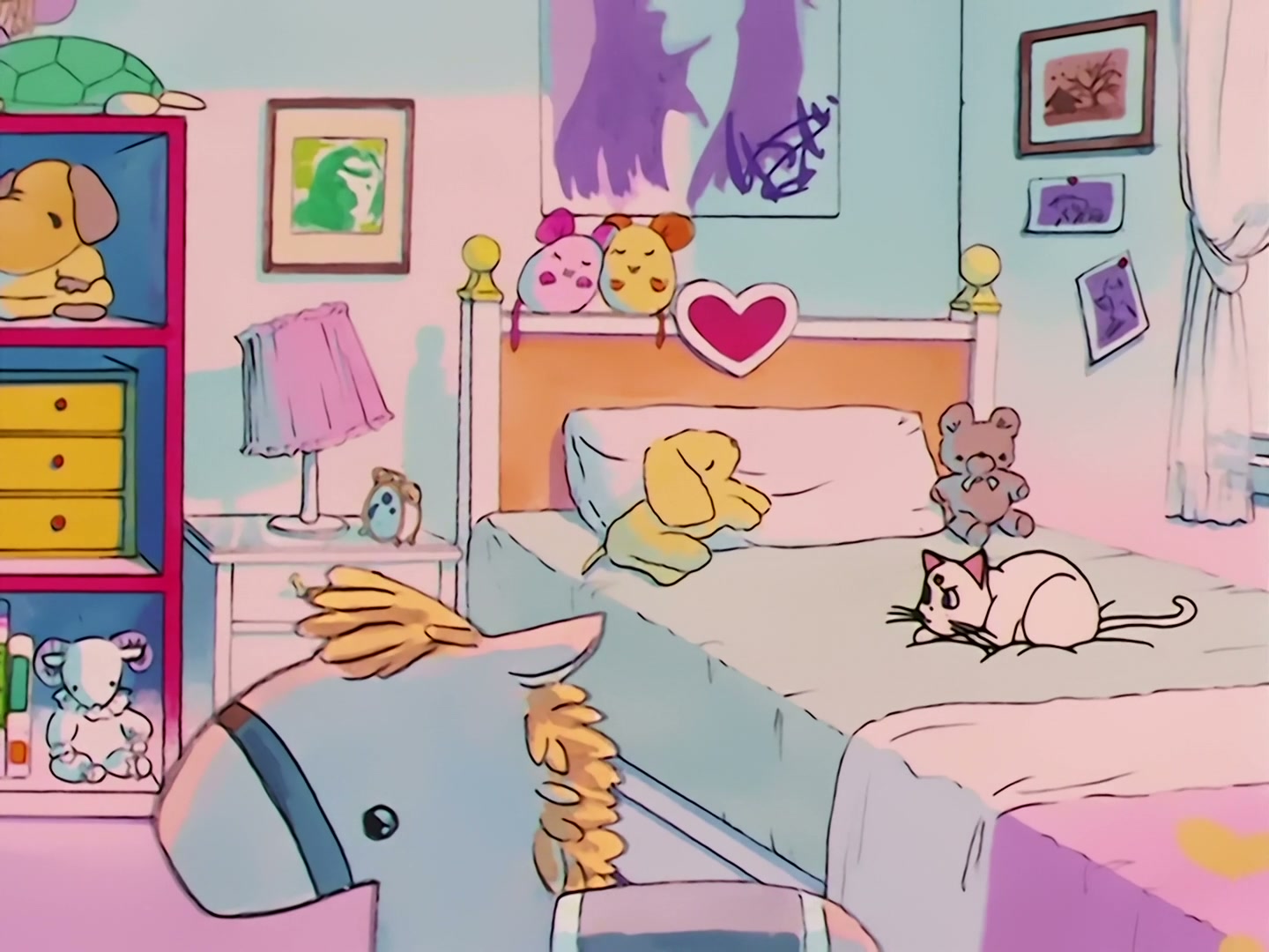 Sailor Moon Ep 79: Artemis' Adventure! The Monster Animal Kingdom @ 00:03:57