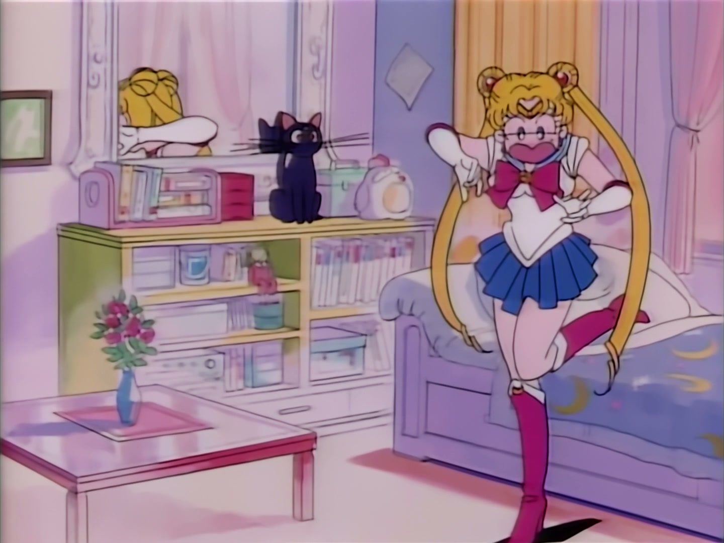 Sailor Moon Ep 89: Usagi and the Girls' Resolve! Prelude to a New Battle @ 00:04:18