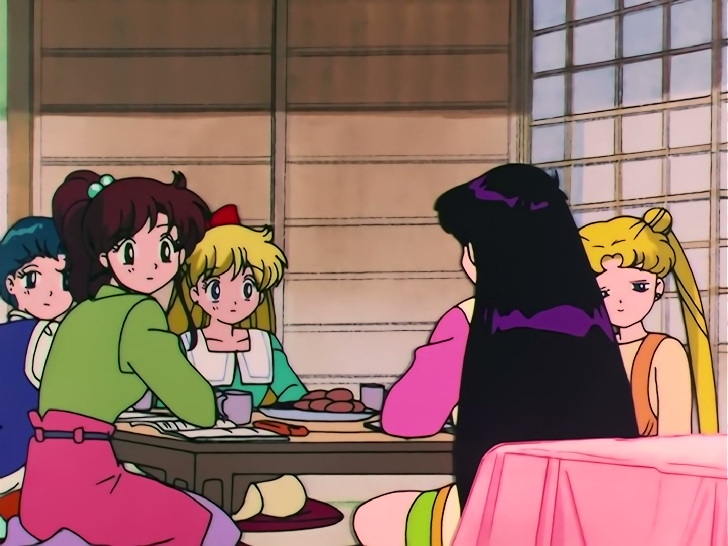 Sailor Moon Ep 90: Premonition of World's End? The Appearance of Mysterious New Guardians @ 00:03:13