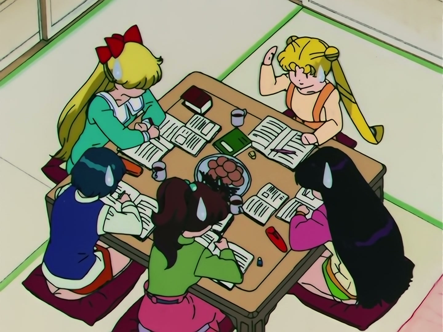 Sailor Moon Ep 90: Premonition of World's End? The Appearance of Mysterious New Guardians @ 00:03:35