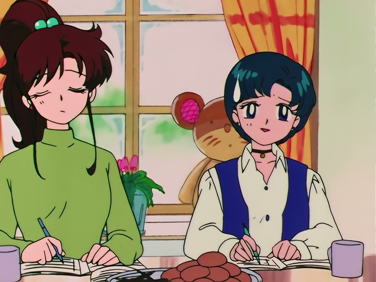 Sailor Moon Ep 90: Premonition of World's End? The Appearance of Mysterious New Guardians @ 00:03:39