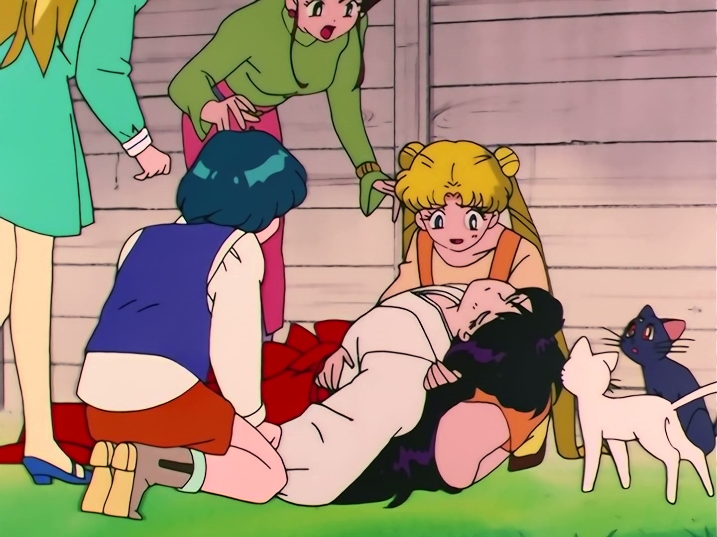 Sailor Moon Ep 90: Premonition of World's End? The Appearance of Mysterious New Guardians @ 00:20:03